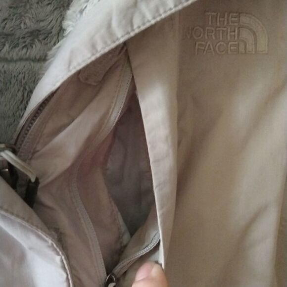 The North Face  - Picture 8 of 16